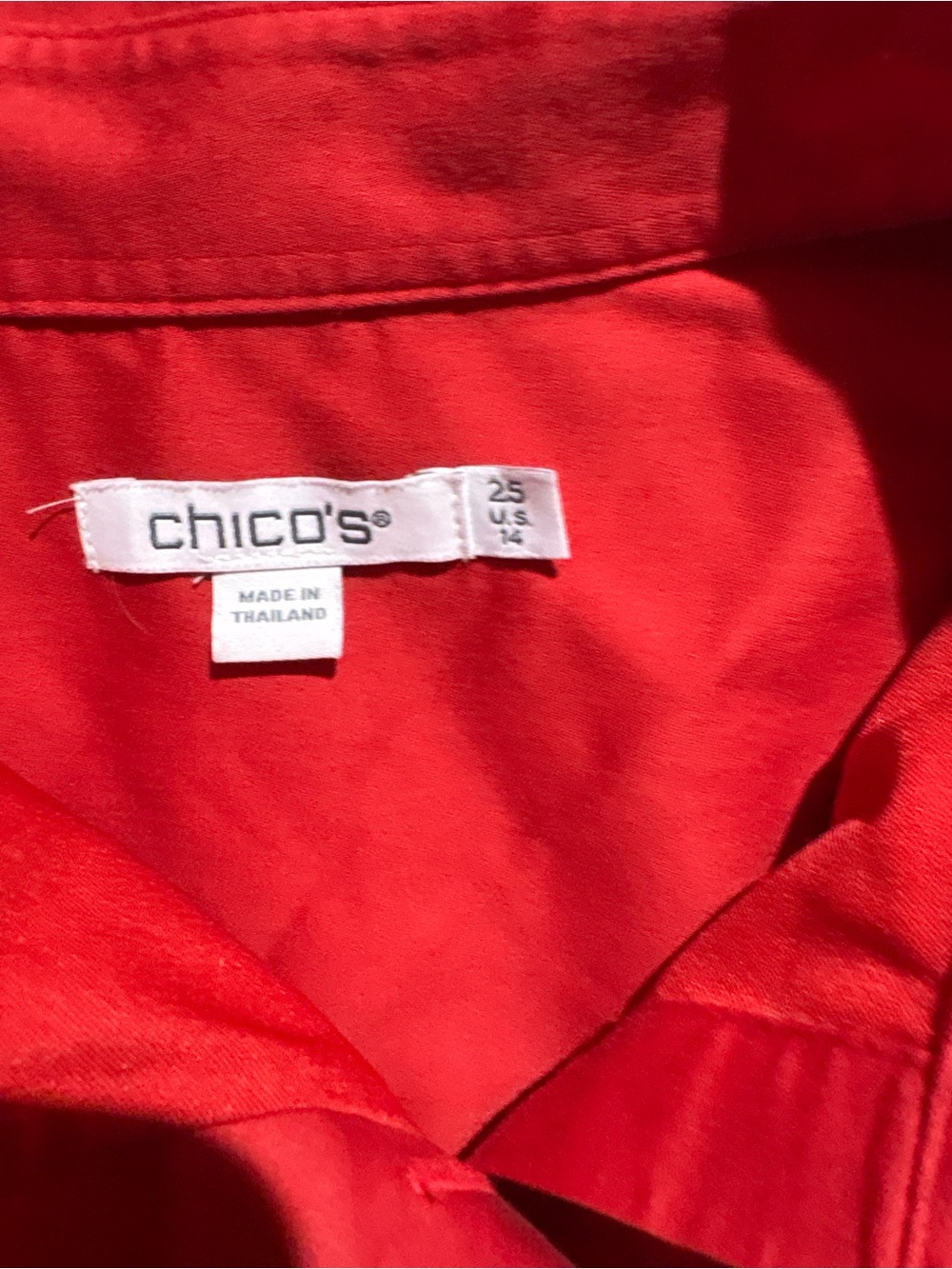 Chicos bold red long sleeve button down collared shirt size 14 - Picture 3 of 4